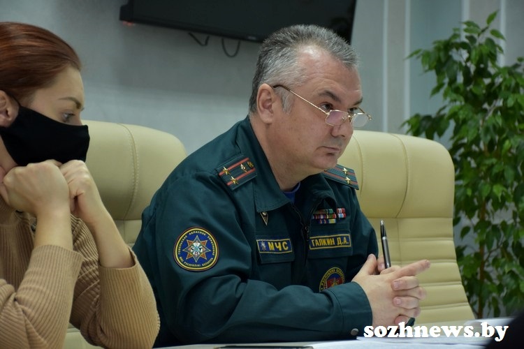 DS-423_12.JPG