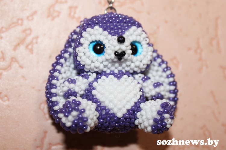 Елочная игрушка из бисера