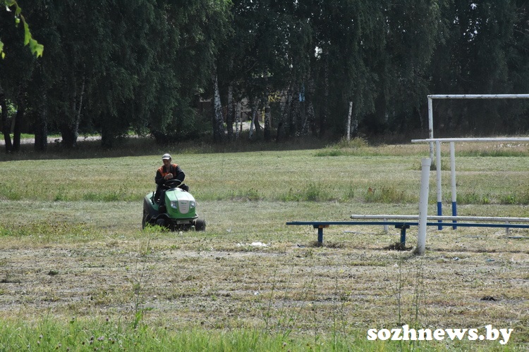 stadionz12.JPG