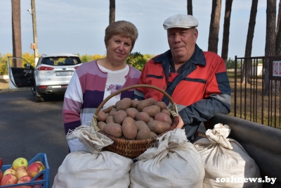Все краски осени: в Чёнках стартовал сезон сельскохозяйственных ярмарок
