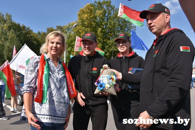 Родная земля объединяет: Гомельский район принял эстафету республиканского автопробега «Символ единства»