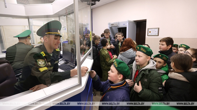 Мнение: профориентацию молодежи следует начинать не позднее восьмого класса