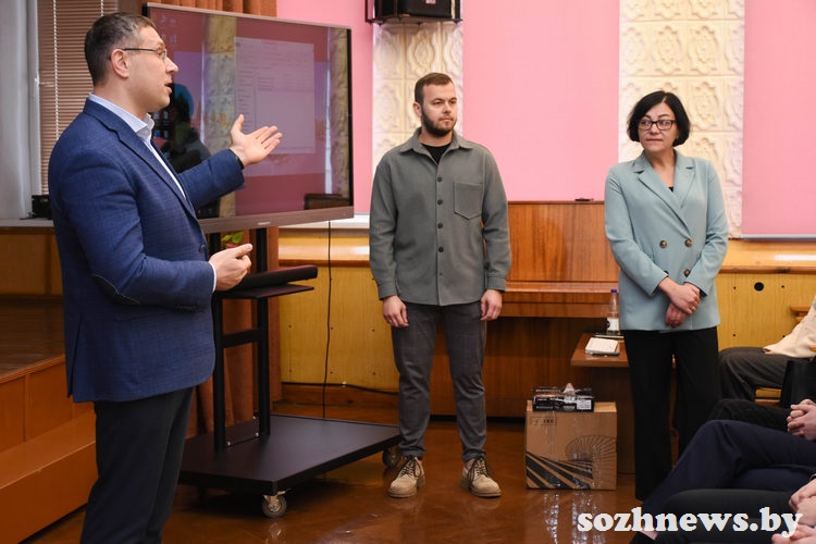 4v5ds4v5ds4v5d4sv5 (4).jpg