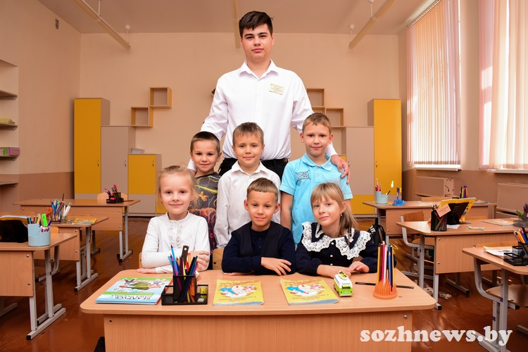 Егор Гончаров со своими учениками