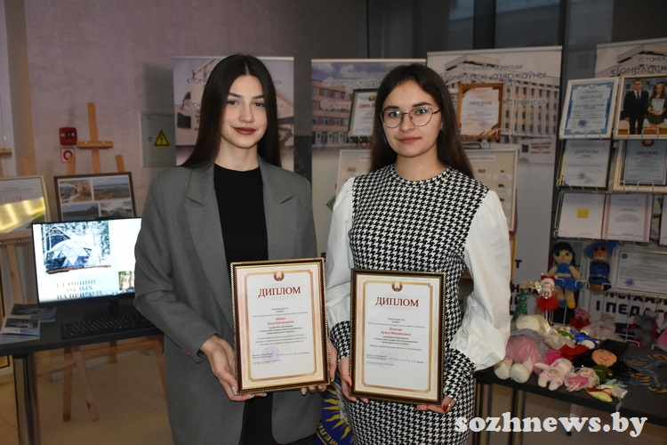 Анна Шван и Ирина Болсун