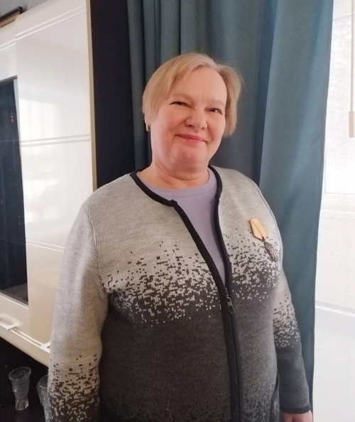 Алла Вакер.