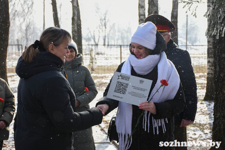 4d84f8ef8aef7a (15).jpg